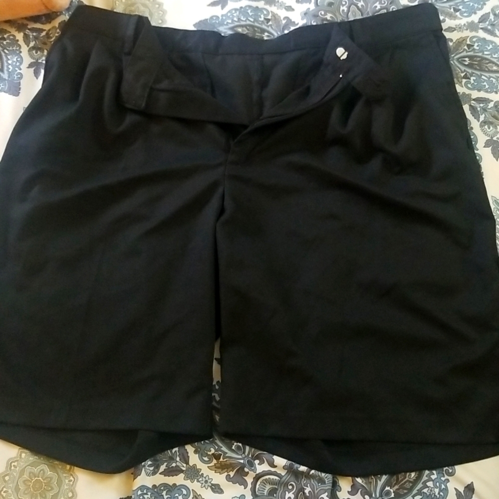 Izod shorts